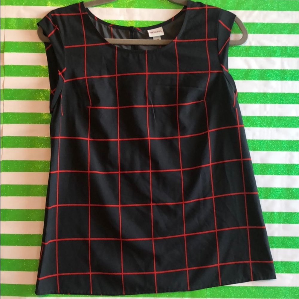 Merona Office wear!!! Beautiful top- grey and orange stripes